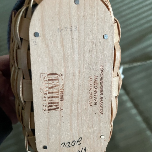 Longaberger Woven Basket with Blue Accents - Picture 6 of 12